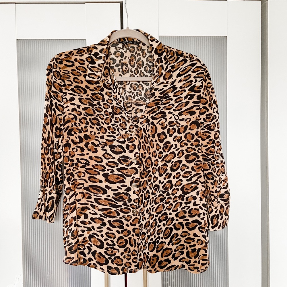 Stradivarius leopard print button down top